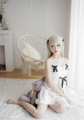 欧美性欧美三级全透明时装秀_BD英语日韩免费观看